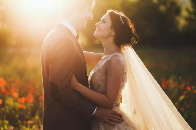 How To Save Money On Your Wedding
